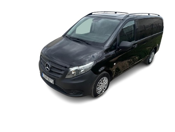 Mercedes-Benz Vito Tourer — view 2